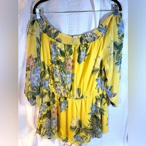 NWT City Chic off shoulder blouse, lined size 18m